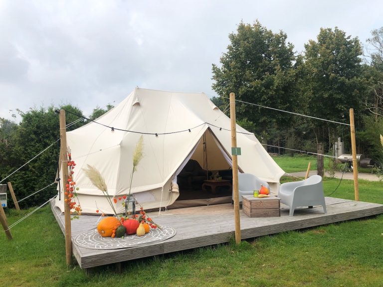 online marketing trends 2022 travel leisure landgoed lindenhof luxe glamping 1
